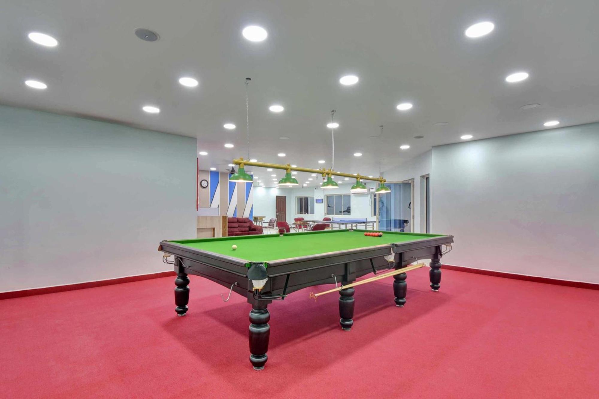 Collectipn O Pradee Queen Resort Chennai Esterno foto